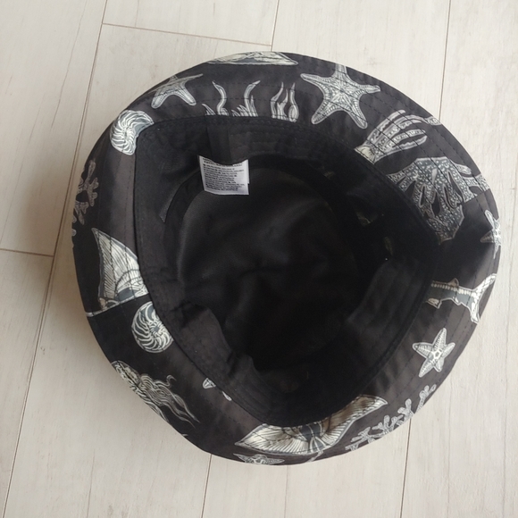 VANS NEW Undertone Bucket Hat - Picture 8 of 10